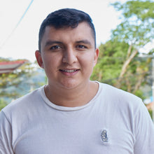 画像をギャラリービューアに読み込む, Colombia El Diviso Ombligon Natural